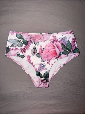 Beachsissi Floral High-Waist Bikini Bottoms - Pink Rose Print Size M